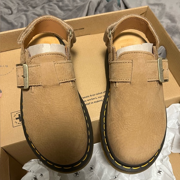 SOLD Dr. Martens Jorge II Slingback Mules in Savannah Tan - Picture 1 of 4